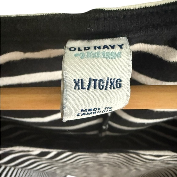 OLD NAVY Women's KNIT DRESS BLACK & WHITE STRIPED 3/4 BUTTON DETAIL SLEEVE XL - Picture 7 of 10
